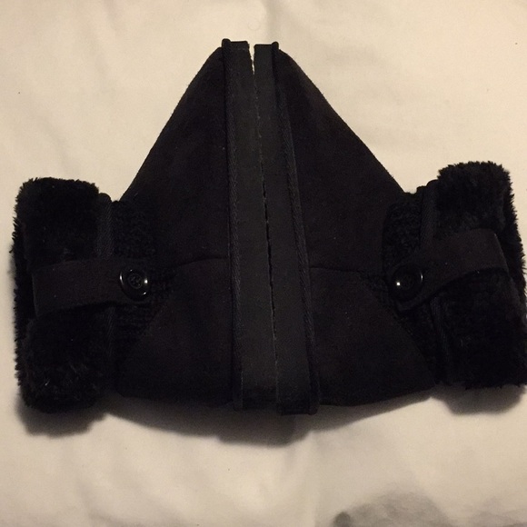 NEW Black Boots - Picture 3 of 7